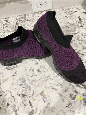 Slip-On Knit Walking Sneakers - Purple & Black